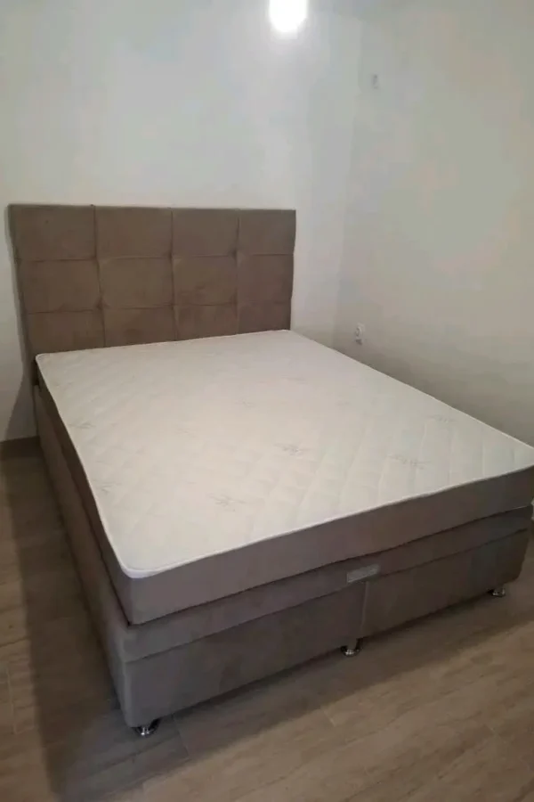 Nameštaj Kruševac 1 francuski lezaj krusevac